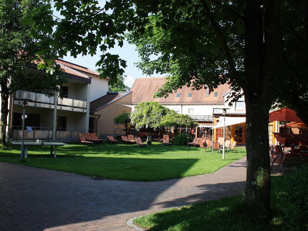 Hotel Caritashaus St. Elisabeth Altötting Exterior foto